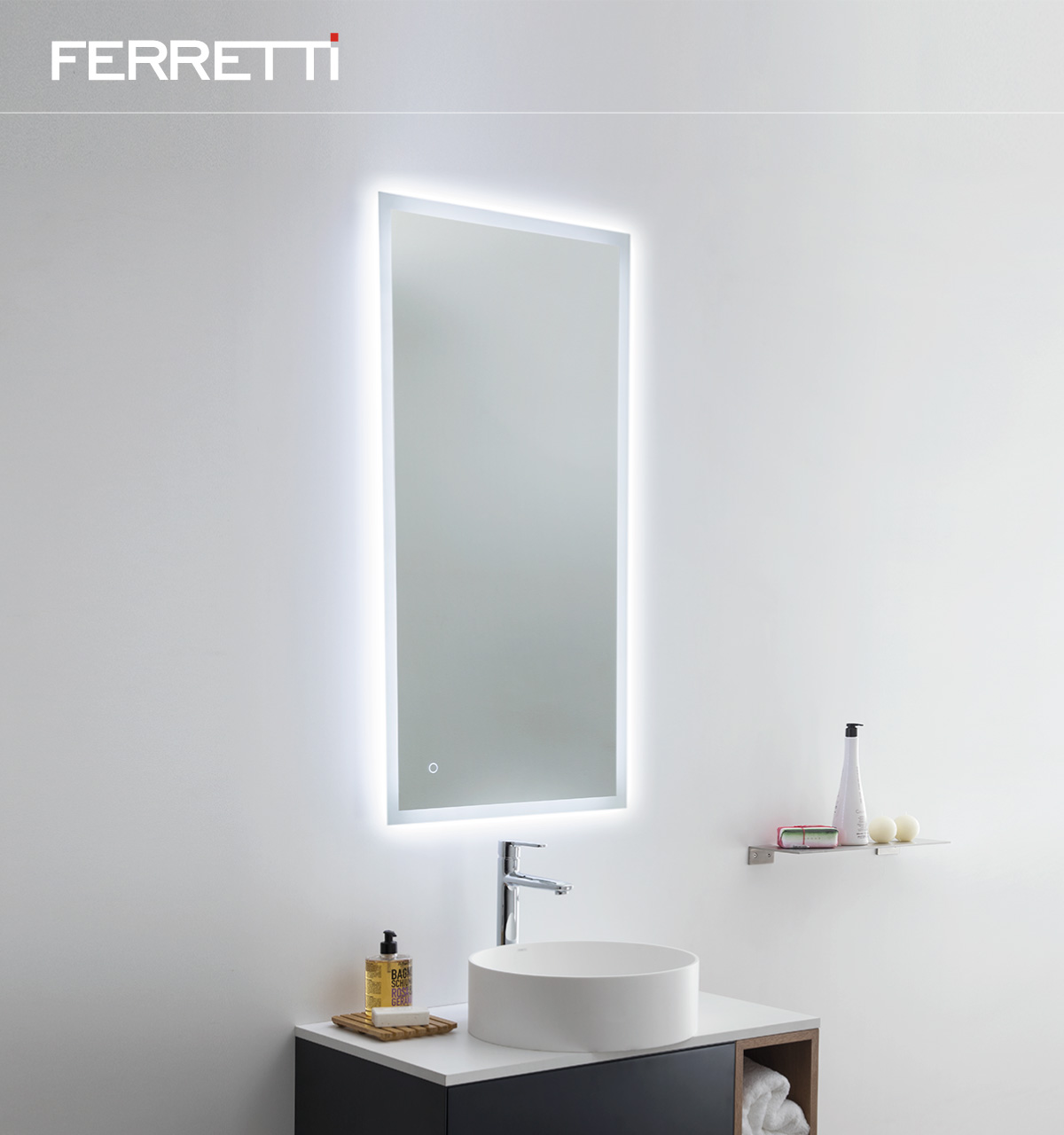 Espejo Qbix con luz led de color blanco con encendido touch 1 Espejo Qbix con luz led de color blanco con encendido touch