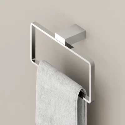 Aro toallero EOS de bronce cromado con diseño rectangular y montaje incluido
